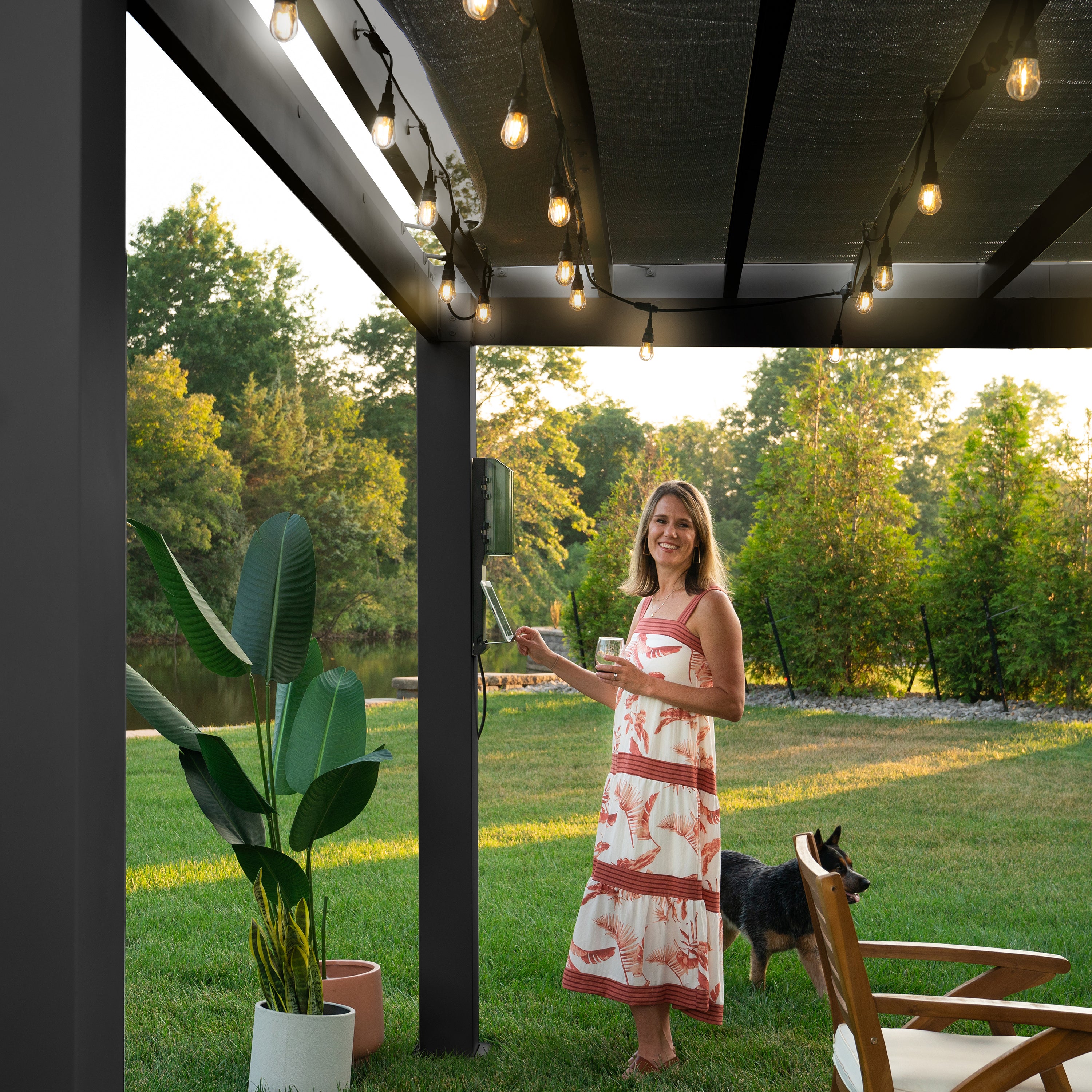 4.9m x 3.7m Trenton Pergola with Soft Shade