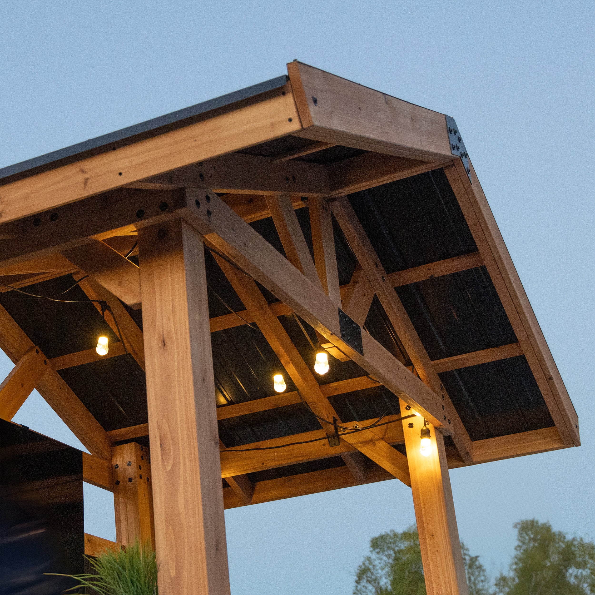 Palisade Outdoor Bar with peak roof
