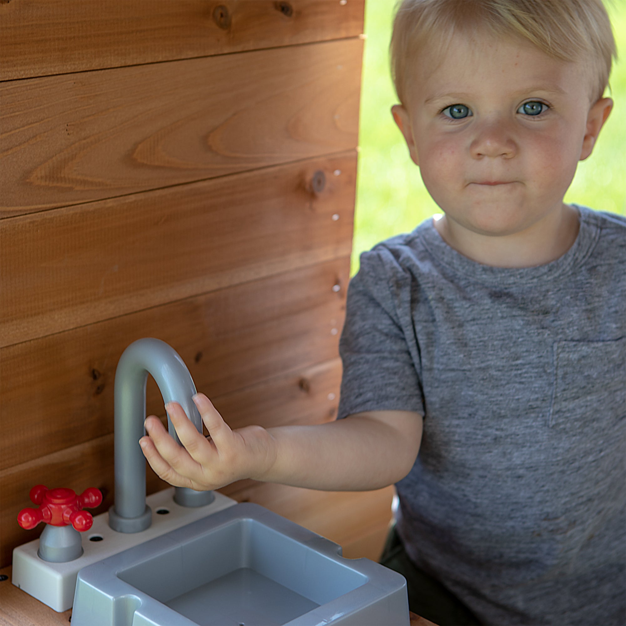 Aspen Playhouse Sink
