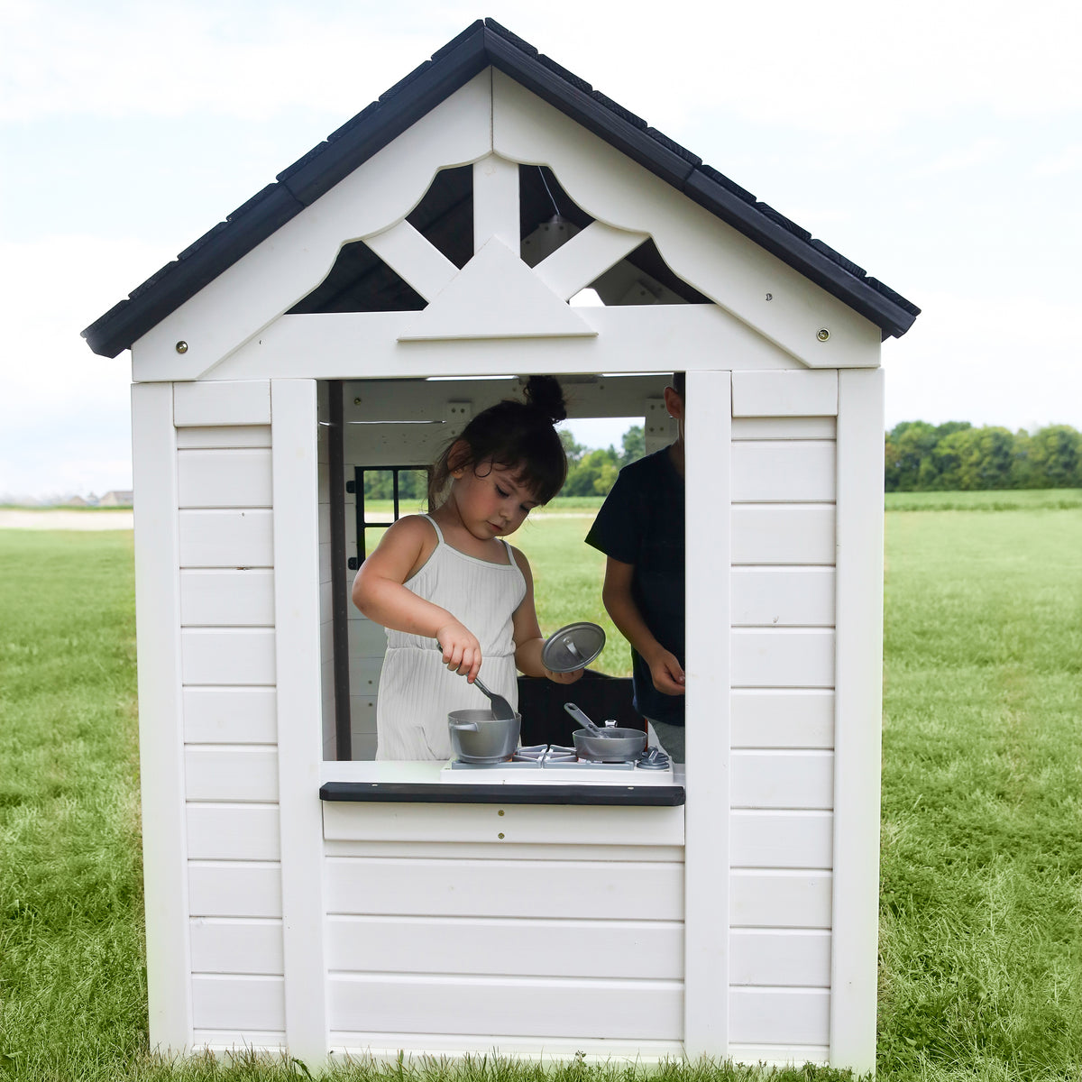 Sweetwater Cubby House White