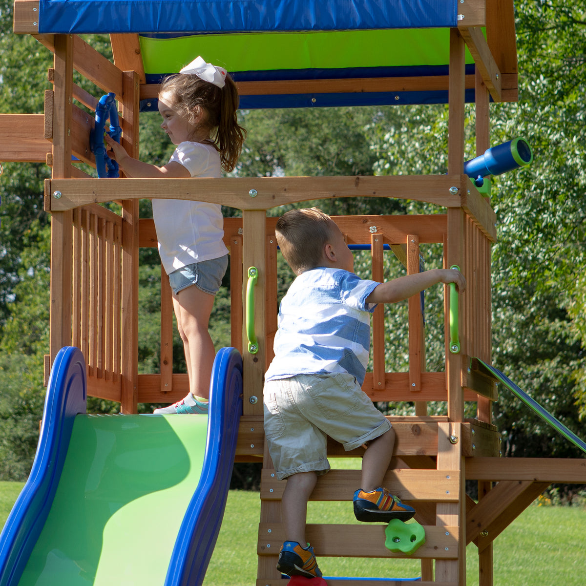 Northbrook Play Centre Swing Set
