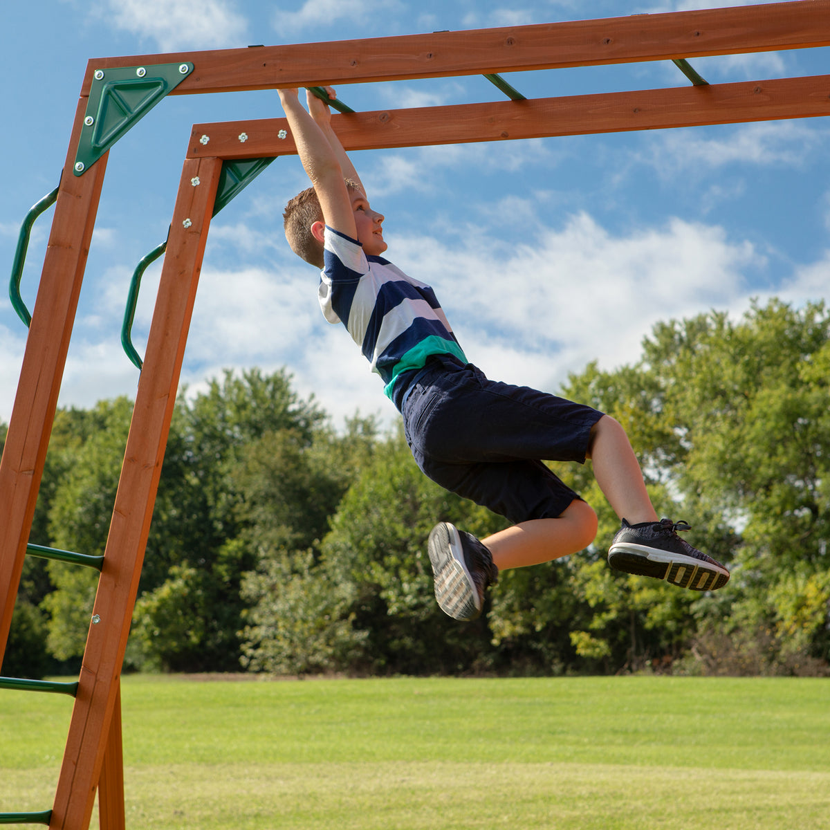 Skyfort II Play Centre Swing Set