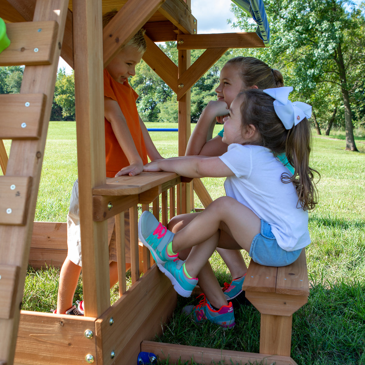 Northbrook Play Centre Swing Set