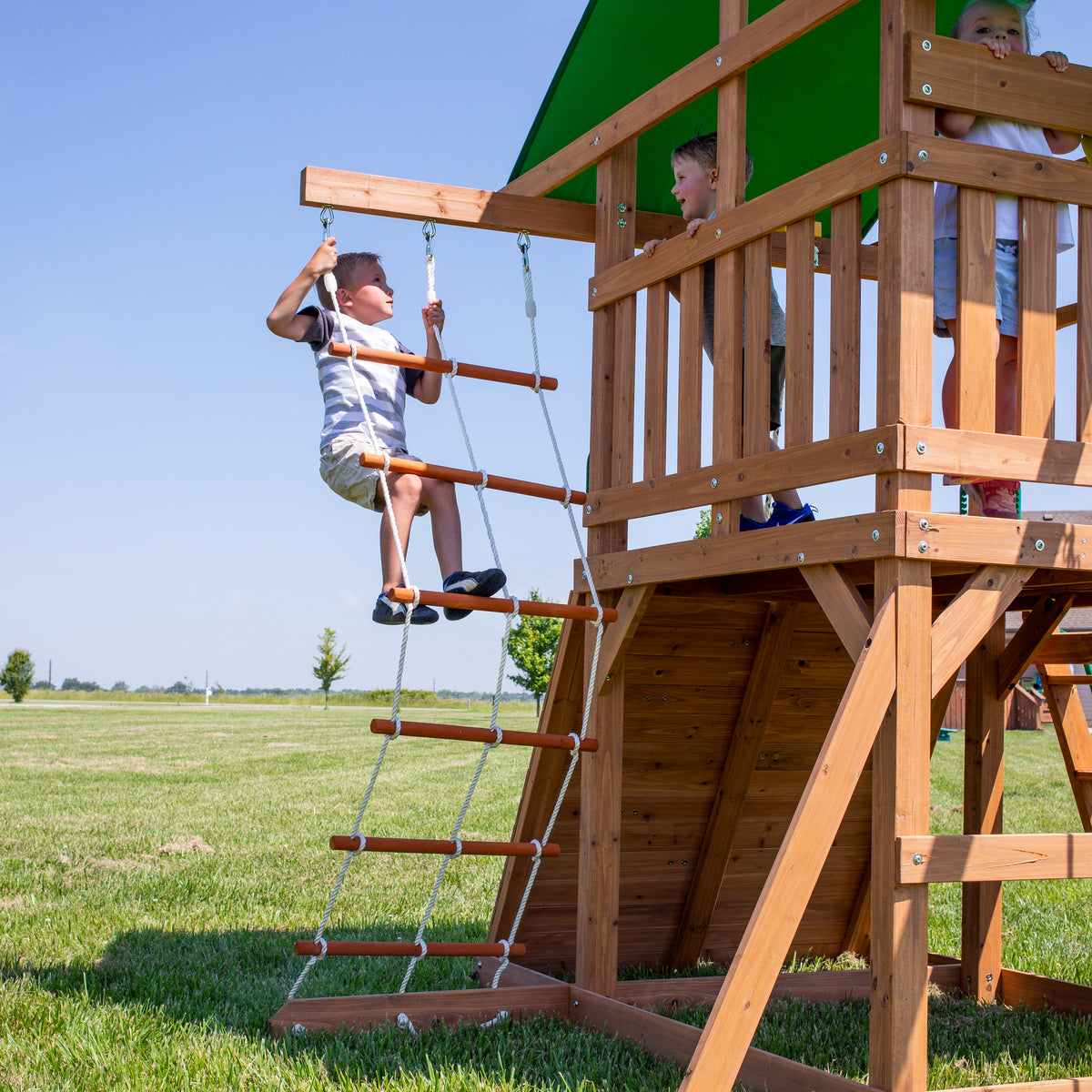 Grayson Peak Play Centre Swing Set