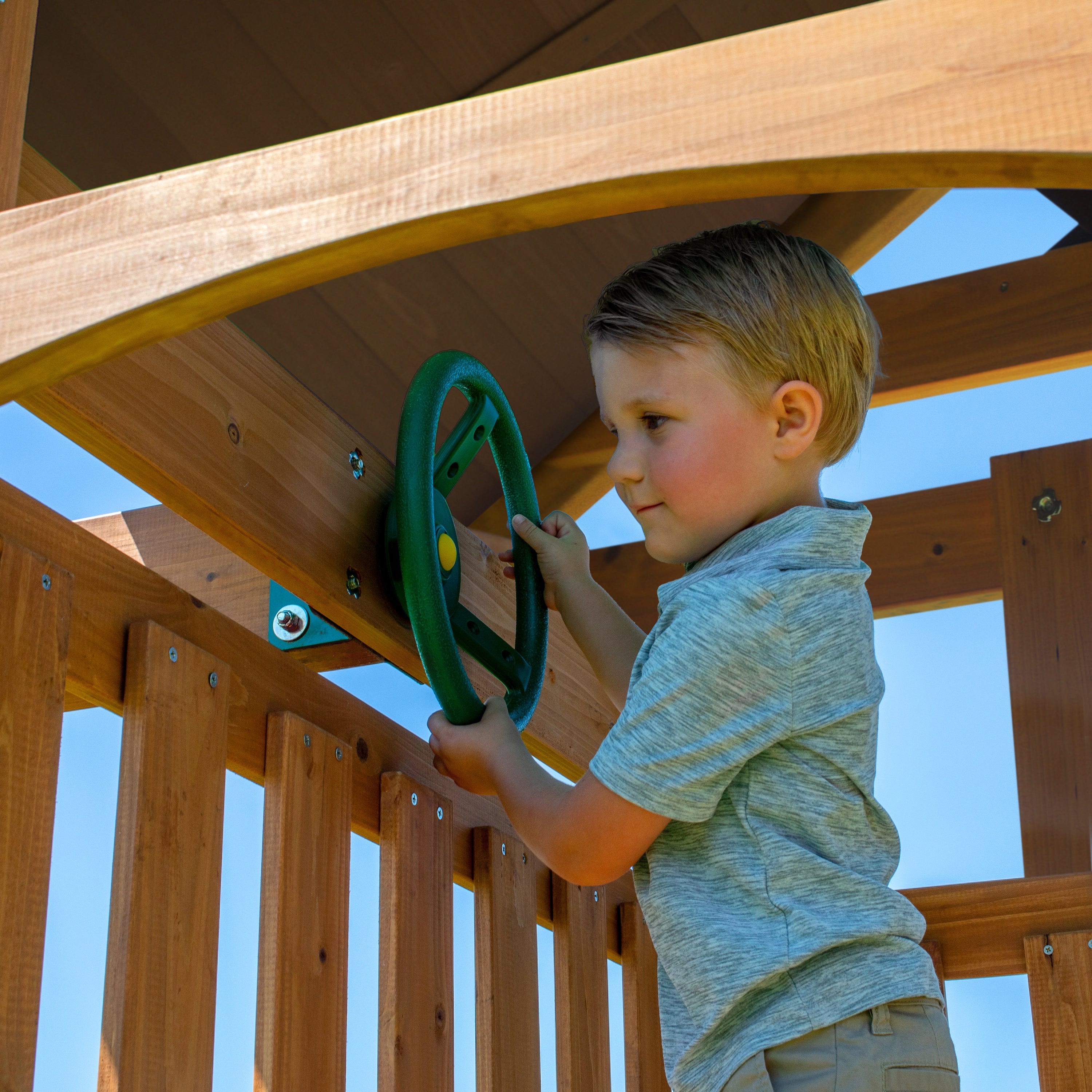 Lightning Ridge Play Centre Swing Set