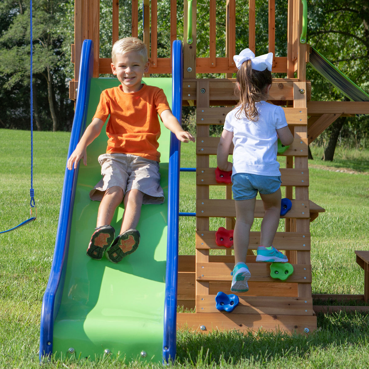 Northbrook Play Centre Swing Set